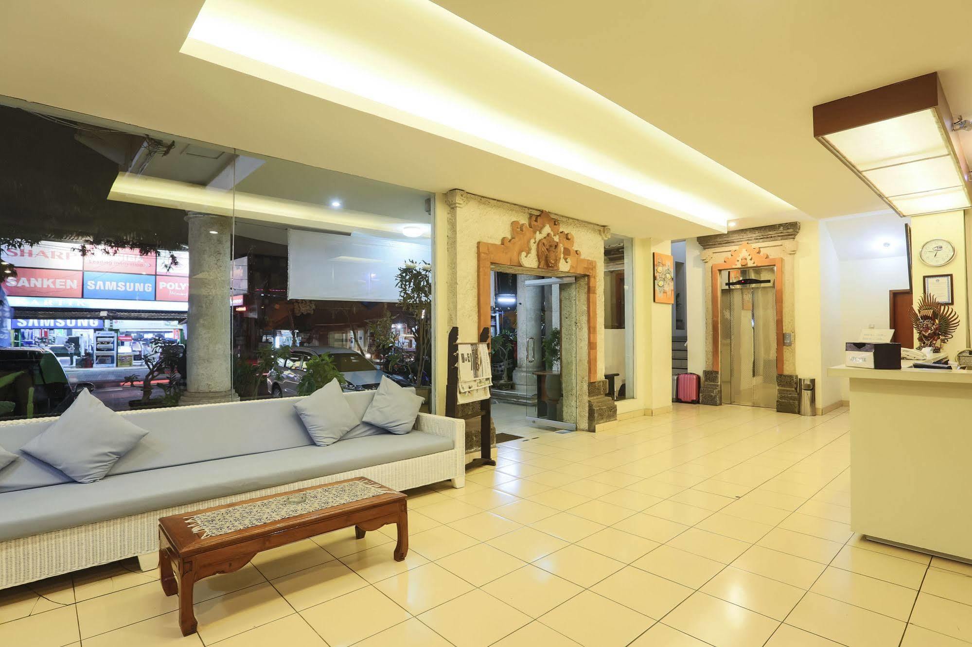 โรงแรม ภูริ ดิเบีย กูตา ภายนอก รูปภาพ