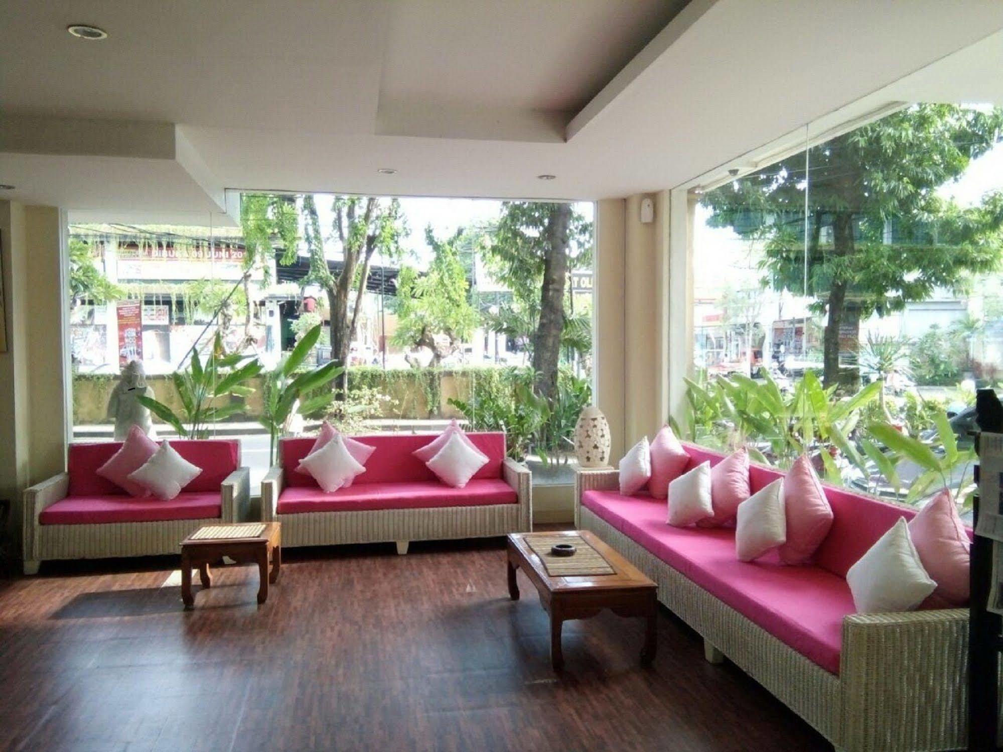 โรงแรม ภูริ ดิเบีย กูตา ภายนอก รูปภาพ